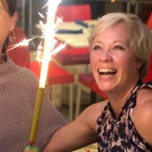 Meet your Posher, Laura louise